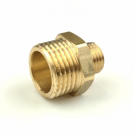 Ниппель переходной НР/НР 1/2" х 1/4"