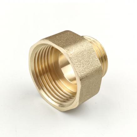Переходник латунный ВР 3/4" х НР 1/2"